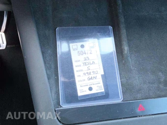 2023 Tesla Model S – miniatura 8