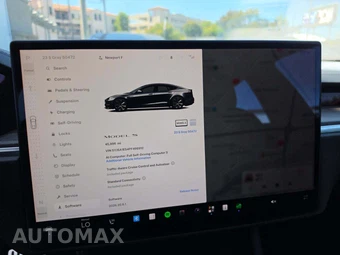 2023 Tesla Model S – miniatura 9