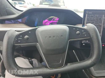 2023 Tesla Model S – miniatura 10