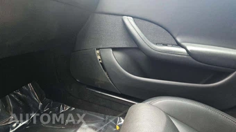 2023 Tesla Model S – miniatura 20