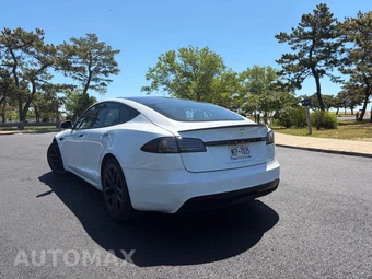 2023 Tesla Model S - miniatura 4