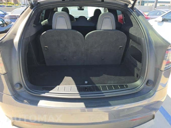 2023 Tesla Model X – miniatura 14
