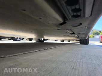 2023 Tesla Model X – miniatura 17