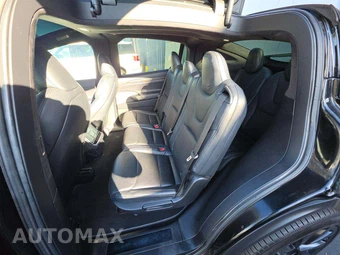 2023 Tesla Model X - miniatura 13