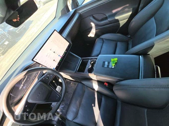 2023 Tesla Model X - miniatura 8