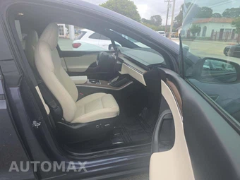 2023 Tesla Model X - miniatura 16