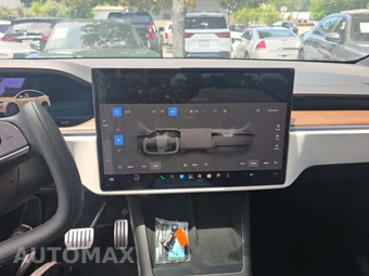 2023 Tesla Model X – miniatura 10