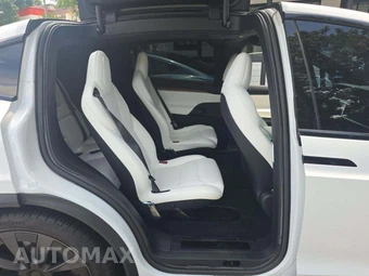 2023 Tesla Model X – miniatura 16