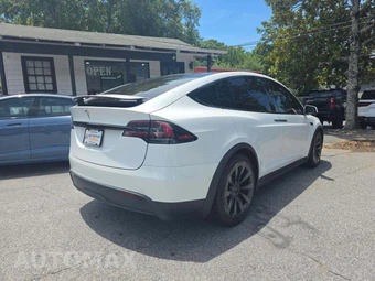 2023 Tesla Model X – miniatura 3
