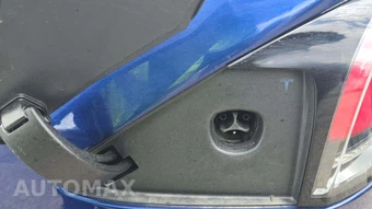 2023 Tesla Model X - miniatura 22