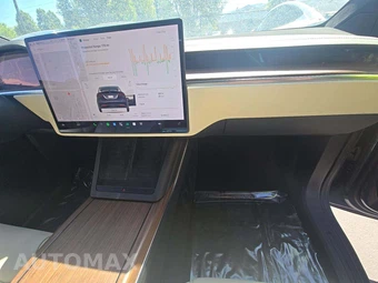 2023 Tesla Model X – miniatura 19