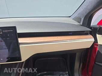 2023 Tesla Model X – miniatura 16