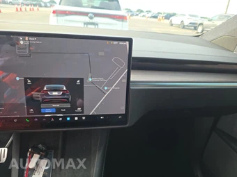 2023 Tesla Model X – miniatura 11