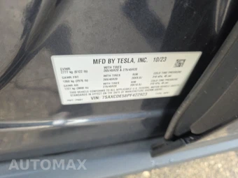 2023 Tesla Model X – miniatura 14