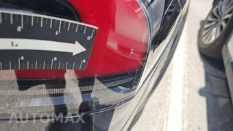 2023 Tesla Model X – miniatura 24