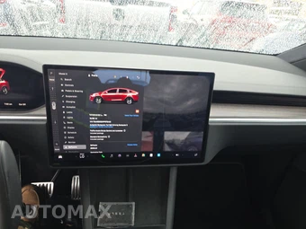 2023 Tesla Model X – miniatura 11