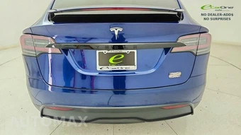 2023 Tesla Model X Plaid - miniatura 11