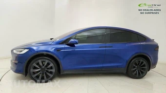2023 Tesla Model X Plaid - miniatura 3