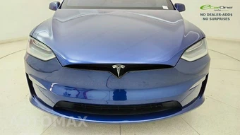 2023 Tesla Model X Plaid - miniatura 8