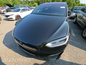 2023 Tesla Model X Plaid - miniatura 15