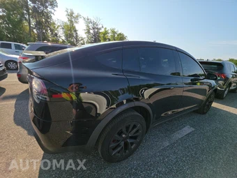 2023 Tesla Model X Plaid - miniatura 4