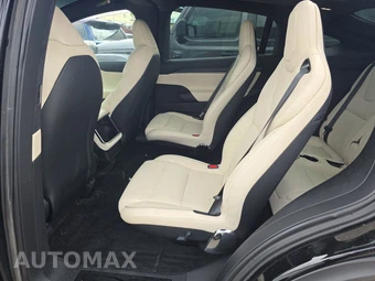 2023 Tesla Model X Plaid - miniatura 13