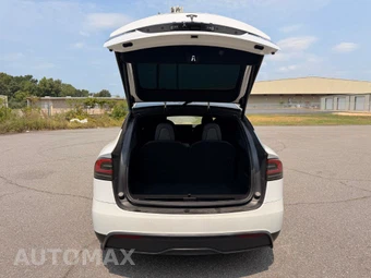2023 Tesla Model X Standard Range - miniatura 16