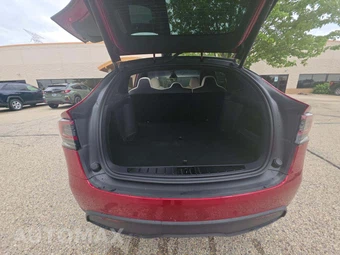 2023 Tesla Model X Standard Range – miniatura 11