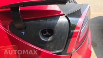 2023 Tesla Model Y Long Range - miniatura 19