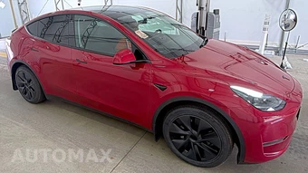 2023 Tesla Model Y Long Range - miniatura 3