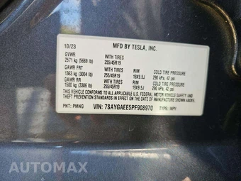 2023 Tesla Model Y Long Range - miniatura 5