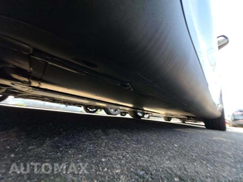 2023 Tesla Model Y Long Range - miniatura 17
