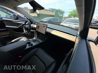 2023 Tesla Model Y Long Range - miniatura 19