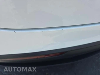2023 Tesla Model Y Long Range - miniatura 18