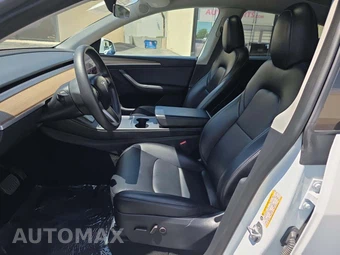 2023 Tesla Model Y Long Range - miniatura 3
