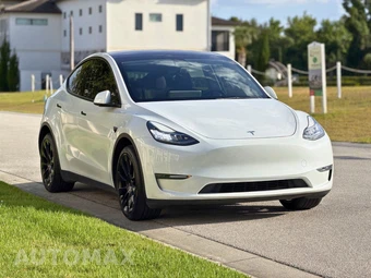 2023 Tesla Model Y Long Range - miniatura 2
