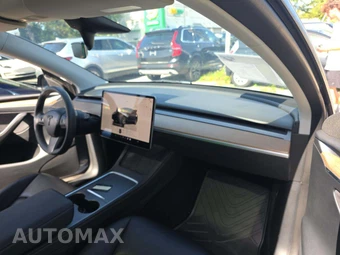 2023 Tesla Model Y Long Range - miniatura 19
