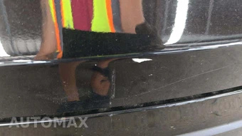 2023 Tesla Model Y Long Range - miniatura 28