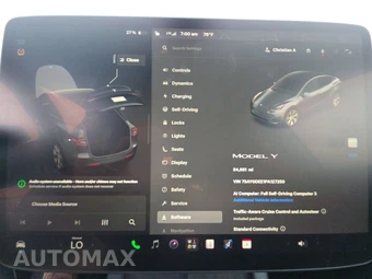 2023 Tesla Model Y Long Range - miniatura 12