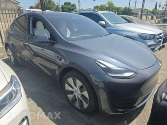 2023 Tesla Model Y Long Range - miniatura 4