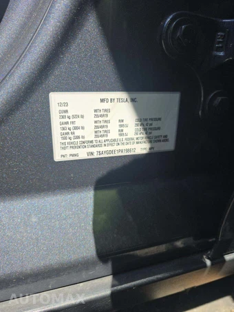 2023 Tesla Model Y Long Range - miniatura 5