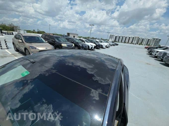 2023 Tesla Model Y Long Range - miniatura 12