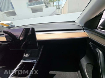 2023 Tesla Model Y Long Range - miniatura 19