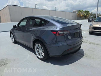 2023 Tesla Model Y Long Range - miniatura 2