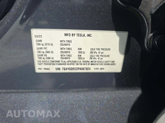 2023 Tesla Model Y Long Range - miniatura 5