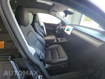 2023 Tesla Model Y Long Range - miniatura 15