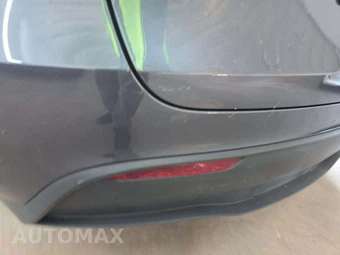 2023 Tesla Model Y Long Range - miniatura 20