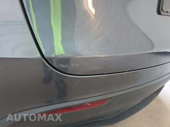 2023 Tesla Model Y Long Range - miniatura 21