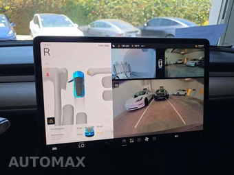 2023 Tesla Model Y Long Range - miniatura 7