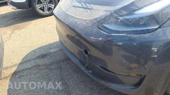 2023 Tesla Model Y Long Range - miniatura 30